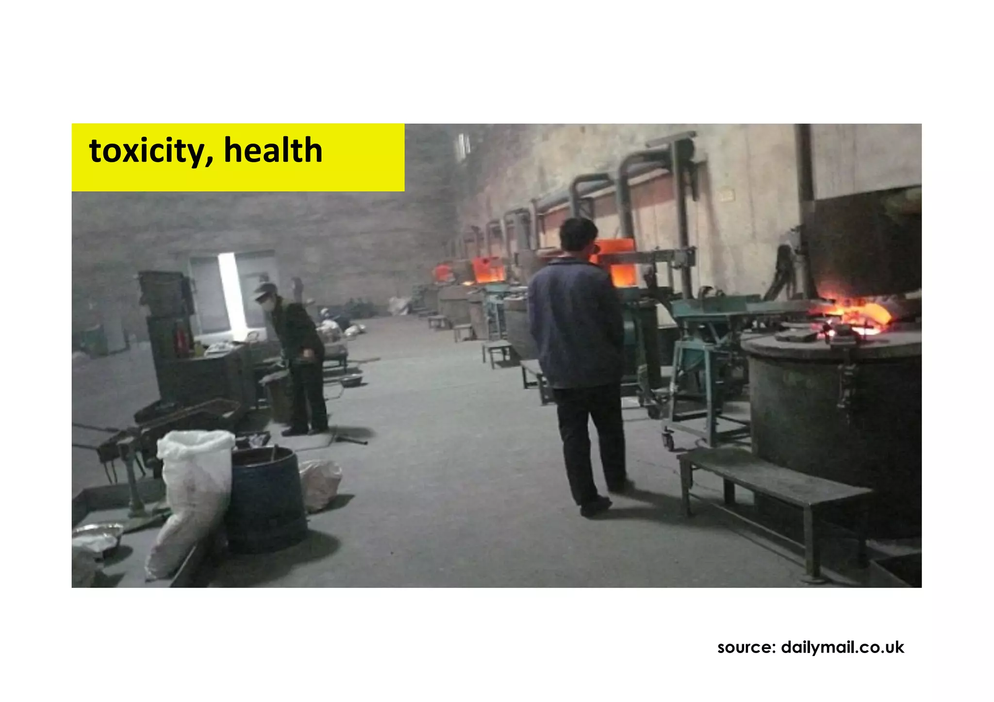  toxicity,	
  health	
  




                               source: dailymail.co.uk
 