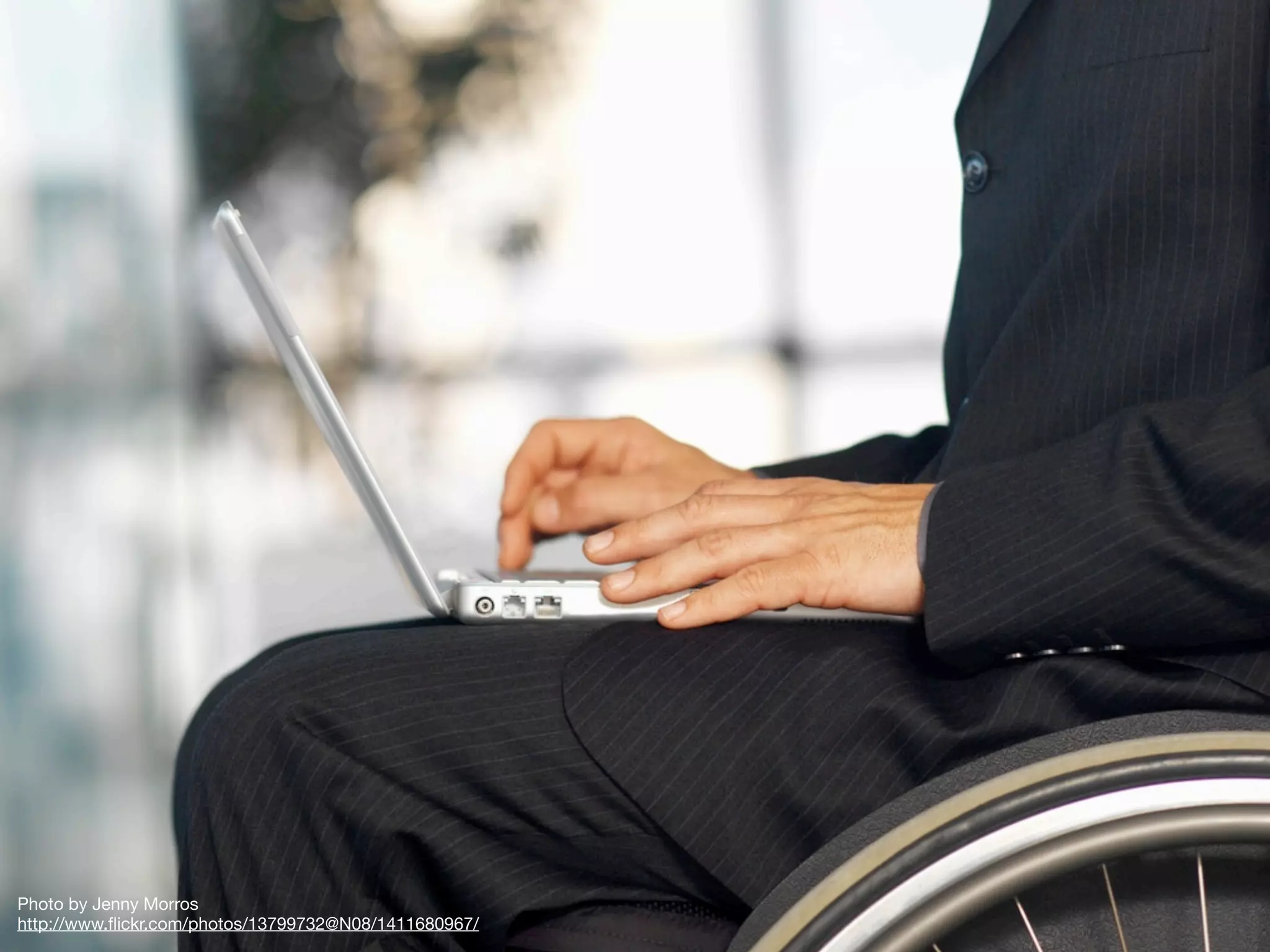 Photo by Jenny Morros
http://www.ﬂickr.com/photos/13799732@N08/1411680967/
 