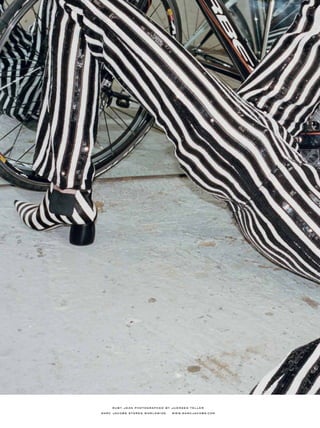 ruby jean photographed by juergen teller

marc jacobs stores worldwide   www.marcjacobs.com
 