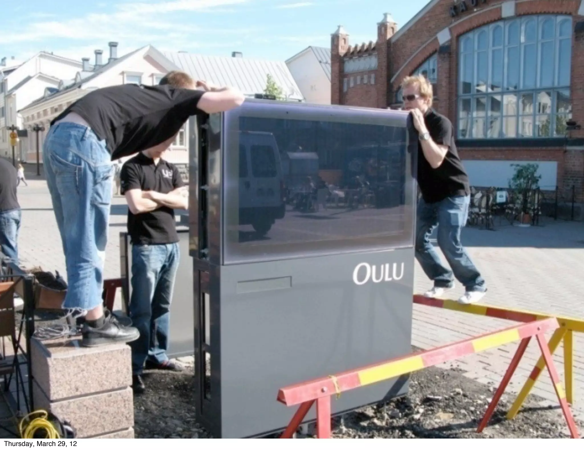 UbiOulu
                         Slide 30

Thursday, March 29, 12
 