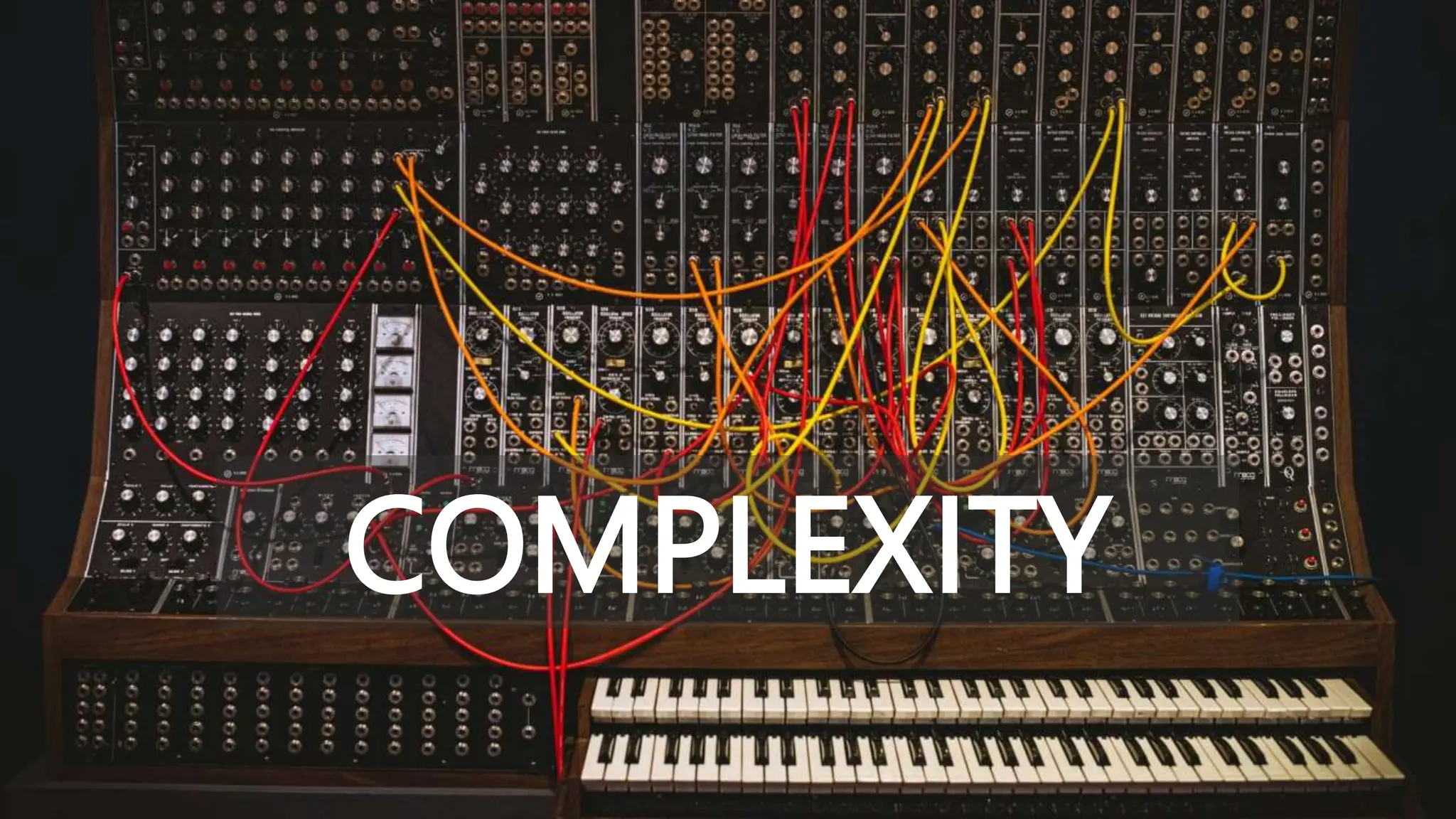 4
©2023 Pure Storage Uncomplicate Data Storage, Forever 4
©2024 Pure Storage Uncomplicate Data Storage, Forever
COMPLEXITY
 