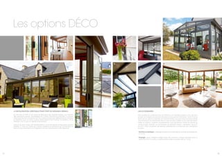 25 26
LA BICOLORATION, VÉRITABLE POINT FORT DE VÉRANDA RIDEAU
Au sein des 22 000 m² de l’usine de fabrication des vérandas Rideau, une machine
bien particulière permet l’assemblage de 2 profils d’aluminium ensemble. Ce service
interne permet donc de positionner une couleur d’aluminium différente entre l’intérieur
et l’extérieur pour un rendu couleur personnalisé entre l’intérieur et l’extérieur de la
véranda. C’est ce que l’on appelle la bicoloration.
Grâce à cet atout majeur de Véranda Rideau, une multitude de configurations devient
possible. À vous de choisir les couleurs intérieure et extérieure qui conviendront le
mieux à votre décoration et à l’intégration de votre véranda avec votre habitation.
LES ACCESSOIRES
Une véranda est un élément fort de l’habitat et, en véritable espace à vivre, elle peut
se parer de multiples accessoires pratiques et/ou purement décoratifs. Choisir l’une ou
l’autre de ces options proposées par Véranda Rideau vous permettra de personnaliser
votre véranda et de l’harmoniser avec le style de votre mobilier ou de votre décoration
indoor et outdoor. Certaines ornementations vous permettront même de donner du
cachet à votre véranda. Les accessoires qui déclinent l’esprit « orangerie » de la fin
du XIXème
siècle se prêtent par exemple parfaitement à la recherche d’un esthétisme
victorien.
• Renforts et habillages : habillage de poutres, accrochage de véranda sur bardage etc.
(1, 2 et 3).
• Éclairage : spots halogène intégrés dans des chevrons à design tubulaire, dans un
plafond en BA 13 ou dans un plafond tendu, télécommande radio (4, 5 et 6).
4 5 6
Les options DÉCO
3
1 2
 
