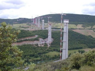 Viaduct millau