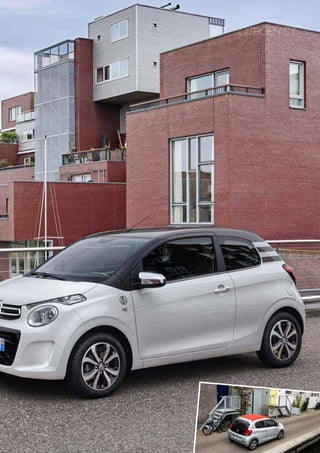 MOTOR 
EFICIENCIA 
PROBADA 
El SUV más pequeño del mercado es muy 
eficiente fuera del asfalto con el sistema de 
tracción integral ‘Torque on demand’. 
A partir del mes de septiembre se pone a la venta el Fiat Panda Cross, 
que es la versión más polivalente del vehículo más pequeño del fabri-cante 
italiano, y también el que más posibilidades ofrece de superar 
obstáculos y transitar por caminos complicados fuera del asfalto. Es-tará 
disponible con un motor de gasolina 0.9 TwinAir Turbo de 90 CV y turbodiésel 
1.3 Multijet II con filtro de partículas de 80 CV. 
Su diseño definitivo fue presentado en el Salón de Ginebra la pasada primavera 
y a la vuelta del verano se pone a la venta en los principales mercados europeos 
como una alternativa económica y práctica en el segmento de los SUV pequeños. 
Y tan pequeños, porque el Panda Cross mide 3,70 metros de longitud, y gracias 
a una serie de elementos como un peso ligero o un eficiente sistema de tracción 
4x4, hará las delicias de quienes tienen que circular con frecuencia por lugares sin 
asfaltar, aunque también habrá muchos conductores ciudadanos que lo adquieran 
por su estética SUV. 
El estilo de este pequeño todoterreno es único, sobre todo con el inédito frontal 
que incluye un paragolpes de nuevo diseño que integra una gran placa protectora 
de color ‘silver ultrashine’ con el objetivo de proteger la mecánica de posibles gol-pes, 
a lo que hay que sumar ganchos de remolque en color rojo, faros antiniebla 
situados entre las luces principales y la rejilla superior, así como una original toma 
de aire inferior con orificios redondos para refrigerar la mecánica y una tira horizon-tal 
de LED para la iluminación diurna. 
En el lateral lleva unos pasos de rueda más marcados con protecciones ne-gras 
que se extienden por todos los bajos del vehículo, molduras con el emblema 
‘Cross’, barras de techo para colocar el portaequipajes y llantas de aleación de 15” 
con un diseño de 5 radios y acabado en metal bruñido. En la trasera, las luces van 
en una posición vertical desde la cintura al techo, una placa protectora plateada y 
salida de escape en forma ovalada. 
Un avance a destacar es el sistema de tracción integral ‘Torque on demand’ 
que controla la distribución del par entre los dos ejes mediante una centralita elec-trónica 
que se encarga de evaluar las condiciones del terreno de forma instantá-nea 
y automática, proporcionando más empuje al tren que tiene el mayor agarre. 
También lleva de serie el sistema de Control Electrónico de Estabilidad (ESC) con 
función ELD (Electronic Locking Differential) que brinda ayuda adicional al iniciar 
la marcha en pendiente con firme deslizante. Además, para mejorar la eficiencia 
en cualquier superficie, monta unos neumáticos 185/65R15 M+S All Seasons que 
tienen mejor agarre sobre asfalto resbaladizo e incluso con nieve. 
En el salpicadero cuenta con un selector que permite elegir entre tres modos de 
conducción en función del tipo de terreno por el que circulemos (Auto, Off-road y 
Hill Descent Control). O 
40 www.vidapremium.com 
 