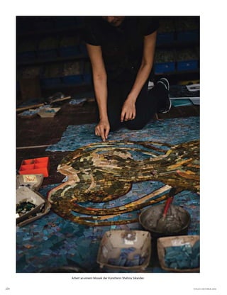 224 VOGUE OKTOBER 2016
arbeit an einem Mosaik der künstlerin shahzia sikander.
 