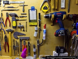 © artesis | 4http://www.flickr.com/photos/tudedude/5182618077