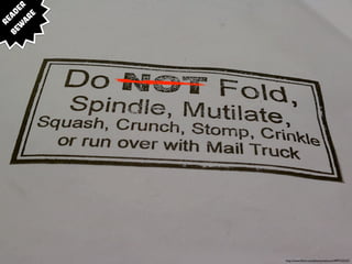 wa er
be ad
     re
   Re




          http://www.ﬂickr.com/photos/velouria/4997235332
 