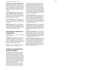 Verkiezingsprogramma D66 Amsterdam 2014 - 2018 Mobiliteit
70 71
Besteding en herverdeling van parkeergelden
Parkeergelden zijn feitelijk een vergoeding voor het
gebruik van openbare ruimte. Naarmate deze schaarser
is, zullen tarieven toenemen. Besteding en herverde-
ling van parkeerinkomsten in en tussen stadsdelen zijn
gericht op de algehele verbetering van de mobiliteit en
de openbare ruimte (parken, speelplaatsen en straat-
meubilair).
Meervoudig gebruik Parkeerplaatsen en -garages
van bijvoorbeeld gemeentelijke en Rijksgebouwen,
kunnen overdag door bezoekers en ’s avonds en in het
weekend door bewoners gebruikt worden. Dit kan mo-
gelijk gemaakt worden door de tariefstructuur, ICT en
het vergunningenstelsel te verbeteren.
Nieuwe investeringen Waar wachtlijsten zijn en
voor zover rendabel, investeren in ondergrondse par-
keervoorzieningen. Rond de ring investeren in parkeer-
voorzieningen.
Slimme toepassingen Door het toepassen van
slimme oplossingen en gebruik te maken van moderne
technologie kan de dienstverlening aan parkeerders
worden verbeterd. Bijvoorbeeld door actuele informatie
over parkeerdruk beschikbaar te stellen.
Grondrechten en kwaliteit voor
taxi-gebruikers
De gemeente reguleert en controleert de taximarkt waar
het Rijk dat laat liggen.
Grondrechten Dankzij D66 hebben taxipassagiers
in Amsterdam ‘’grondrechten’’ die zichtbaar in de
taxi moeten zijn aangegeven (zoals het accepteren van
iedere rit, het rijden van de snelste route, een schone en
hele taxi, een chauffeur die Nederlands spreekt en de
weg kent, die geen hulphonden weigert etc.)
Kwaliteit Controles op standplaatsen en op straat.
Aanpakken door politie van illegaal taxivervoer.
Verbetering luchtkwaliteit door
duurzame mobiliteit
De luchtkwaliteit in Amsterdam is slecht, ongezond
en een mogelijke rem op economische groei en de
bouwproductie. Van de totale uitstoot van fijnstof in
Amsterdam is 75% afkomstig van directe emissies van
het verkeer in de stad. D66 vindt dit niet acceptabel en
vindt dat de gemeente snel maatregelen moet nemen.
Goederenvervoer via alternatieve stromen (waaronder
over water; zowel de grachten als waterwegen) laten
verlopen in plaats van met vervuilende en belastende
vrachtwagens en bestelbusjes kan de luchtkwaliteit en
leefbaarheid van de stad verbeteren.
Emissievrije voertuigen (op basis van elektriciteit,
waterstof of brandstofcellen) zijn energie-efficiënt,
leveren een positieve bijdrage aan de luchtkwaliteit
en de gezondheid, kunnen gebruik maken van lokaal
opgewekte, duurzame bronnen en stimuleren broed-
plaatsen van innovatie en ondernemerschap. Zo zijn
Amsterdamse (start-up) bedrijven sterk in ICT gere-
lateerde dienstverlening. De technologie en adaptatie
van elektrische voertuigen (EV’s) is op dit moment het
verst gevorderd. Daar moet op voortgebouwd worden.
D66 wil ten slotte dat de gemeente ook ruimte geeft aan
andere technologieën, bijvoorbeeld door het geschikt
maken van het waterstofvulpunt in Amsterdam Noord
voor transport en personenvervoer.
Verbetering luchtkwaliteit De huidige regels voor
de milieuzone kennen teveel uitzonderingen, bijvoor-
beeld voor touringcars met een buitenlands kenteken.
D66 is van mening dat er minder uitzonderingen
moeten zijn en de regels voor alle voer- en vaartuigen
(waaronder rondvaartboten) zouden moeten gelden en
worden gehandhaafd. Onderzoeken of bestelbusjes ook
onder de regels kunnen vallen.
Goederenvervoer over water Dit vraagt om meer
en strategisch gelegen overslag- en distributielocaties.
Alternatieven moeten wel continu met elkaar vergele-
ken worden zodat er steeds ingezet wordt op het beste
alternatief met de laatste technologie en grootste (mili-
eu)voordelen.
Duurzame vervoersvormen D66 staat positief te-
genover aanvullende, duurzame vervoersvormen zoals
(elektrische) deel- of huurauto’s en vervoer over water
(bijvoorbeeld de FastFlyingFerry, de draagvleugelboot
van Amsterdam naar IJmuiden). De gemeente moet dit
waar mogelijk stimuleren en faciliteren.
Stimulering Elektrische Voertuigen (EV’s) D66
is voor meer exclusieve parkeerplekken met laadpun-
ten, lagere parkeertarieven en goedkopere vergunnin-
gen voor elektrische voertuigen. Aanschafsubsidies
moeten vooralsnog gehandhaafd blijven, maar in
hoogte dalen met de daling van de kosten van EVs door
hogere productieaantallen. D66 wil op termijn dat alle
Amsterdamse taxi’s elektrisch rijden.
 