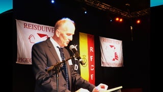 Vrijdag 11-3-22-huldiging-fotos-scherm