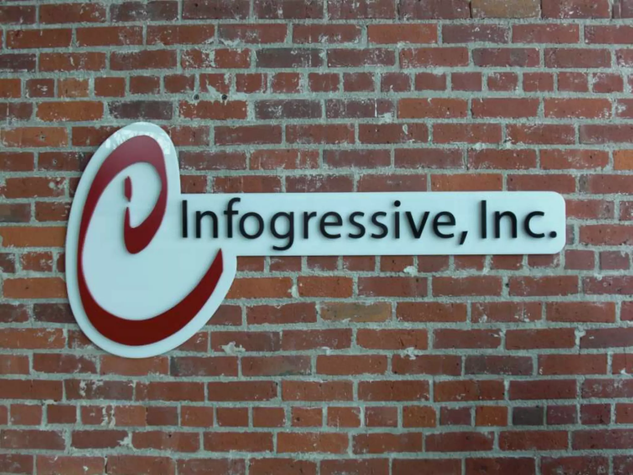 Justin Kallhoff
CISSP, C|EH, GPCI, GCIH, GSEC, GISP, GCWN, GCFA

Tristan Lawson
CISSP, C|EH, E|CSA, GISP, GSEC, MCSA, A+, Net+, Server+, Security+




                                 © Copyright 2009 Infogressive, Inc.
 