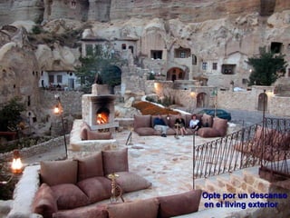 Opte por un descanso en el living exterior 