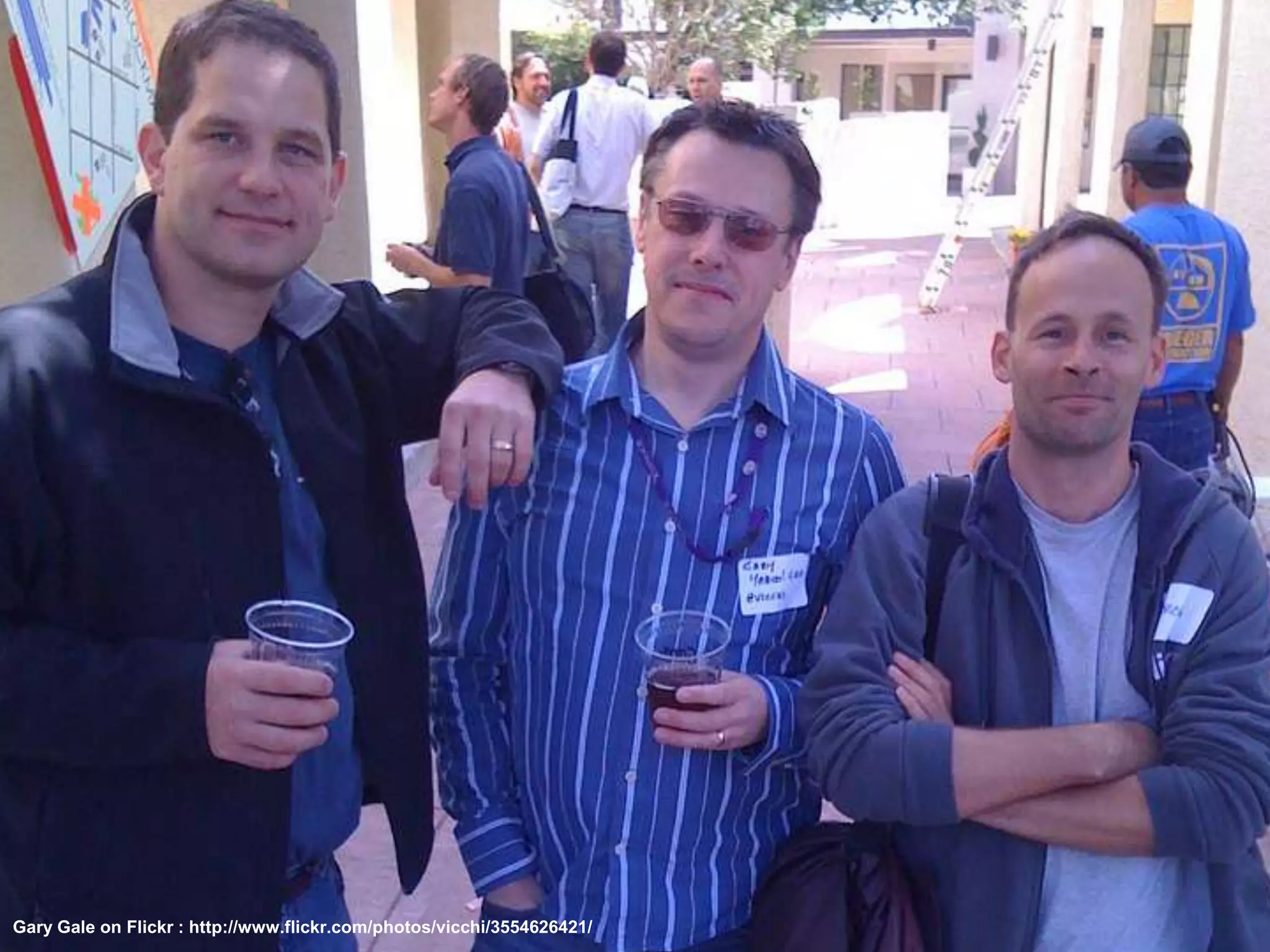 Gary Gale on Flickr : http://www.flickr.com/photos/vicchi/3554626421/