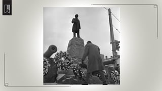 Laying wreaths at the Sir John A. Macdonald statue on the occasion of the 150th birthday of
Macdonald in January of 1965
 