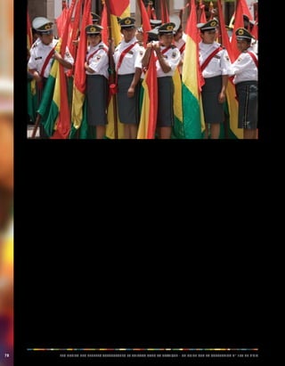 78 LES DROITS DES PEUPLES AUTOCHTONES ET TRIBAUX DANS LA PRATIQUE - UN GUIDE SUR LA CONVENTION N° 169 DE L’OIT 
national. L’élection des députés de l’assemblée nationale 
et des membres des conseils locaux est basée sur le 
scrutin universel et sur le recours à des représentants, 
lorsque des communautés sont minoritaires dans une 
région donnée. En l’absence de dispositions express et 
de mesures spéciales concernant leur représentation, les 
peuples et minorités autochtones demeurent exclus. Le 
tribunal de première instance a constaté cette situation 
dans le cadre de l’affaire Rangal Lemeiguran et al., 
contre le Procureur général et al. (Affaire Ilchamus). La 
communauté Ilchamus a demandé à ce que le tribunal 
constitutionnel (tribunal de première instance) déclare 
que la probabilité pour un candidat ilchamus d’être élu 
en tant que député au parlement, dans la circonscription 
telle qu’elle est actuellement, est tellement faible que 
cela revient en fait à leur dénier la possibilité d’être 
représentés à l’assemblée nationale (comme c’est le cas 
depuis quarante ans). Les Ilchamus ont affirmé que cela 
était contraire à leurs droits fondamentaux, à la liberté 
d’expression et à la liberté de conscience, protégés 
par l’article 70 de la Constitution kenyane. Ils ont donc 
demandé à ce qu’une circonscription électorale soit créée 
de manière à pourvoir à leurs besoins et aspirations. 
Ils ont également requis la nomination d’un de leurs 
représentants au parlement afin de pouvoir exposer leurs 
préoccupations. 
Dans une décision historique, le tribunal de première 
instance a jugé que les minorités, comme les Ilchamus, 
ont le droit de participer à l’élaboration et à la mise en 
oeuvre de la politique publique et d’exercer une influence 
à cet égard; qu’elles ont le droit d’être représentées par 
des personnes appartenant à leur propre groupe social, 
culturel et économique. Pour qu’un système politique soit 
véritablement démocratique, celui-ci doit permettre aux 
minorités de parler pour elles-mêmes, d’exposer leurs 
problèmes spécifiques, de demander réparation. Cela 
permet d’asseoir une démocratie délibérative sur une base 
solide. Cette décision a été annoncée comme marquant 
un tournant positif dans le processus de reconnaissance 
des droits des autochtones par le système judiciaire 
kenyan. 
Voir: http://www.kenyalaw.org 
Étude de cas réalisée par Naomi Kipuri. 
5.3.4. Participation aux gouvernements locaux 
La question de la participation au niveau local est prise 
en charge dans le cadre de récents processus de 
décentralisation des États, qui consistent à redonner 
certains pouvoirs aux autorités régionales et locales. 
Dans certains cas, ces processus ont été accompagnés 
de la reconnaissance de certains domaines d’autonomie 
pour les peuples autochtones. Dans d’autres cas, les 
communautés autochtones sont reconnues comme 
des divisions territoriales au sein de l’organisation 
administrative de l’État. L’État a alors la possibilité de 
reconnaître les organisations sociales et politiques des 
communautés autochtones. 
Panama: unités territoriales spéciales 
 