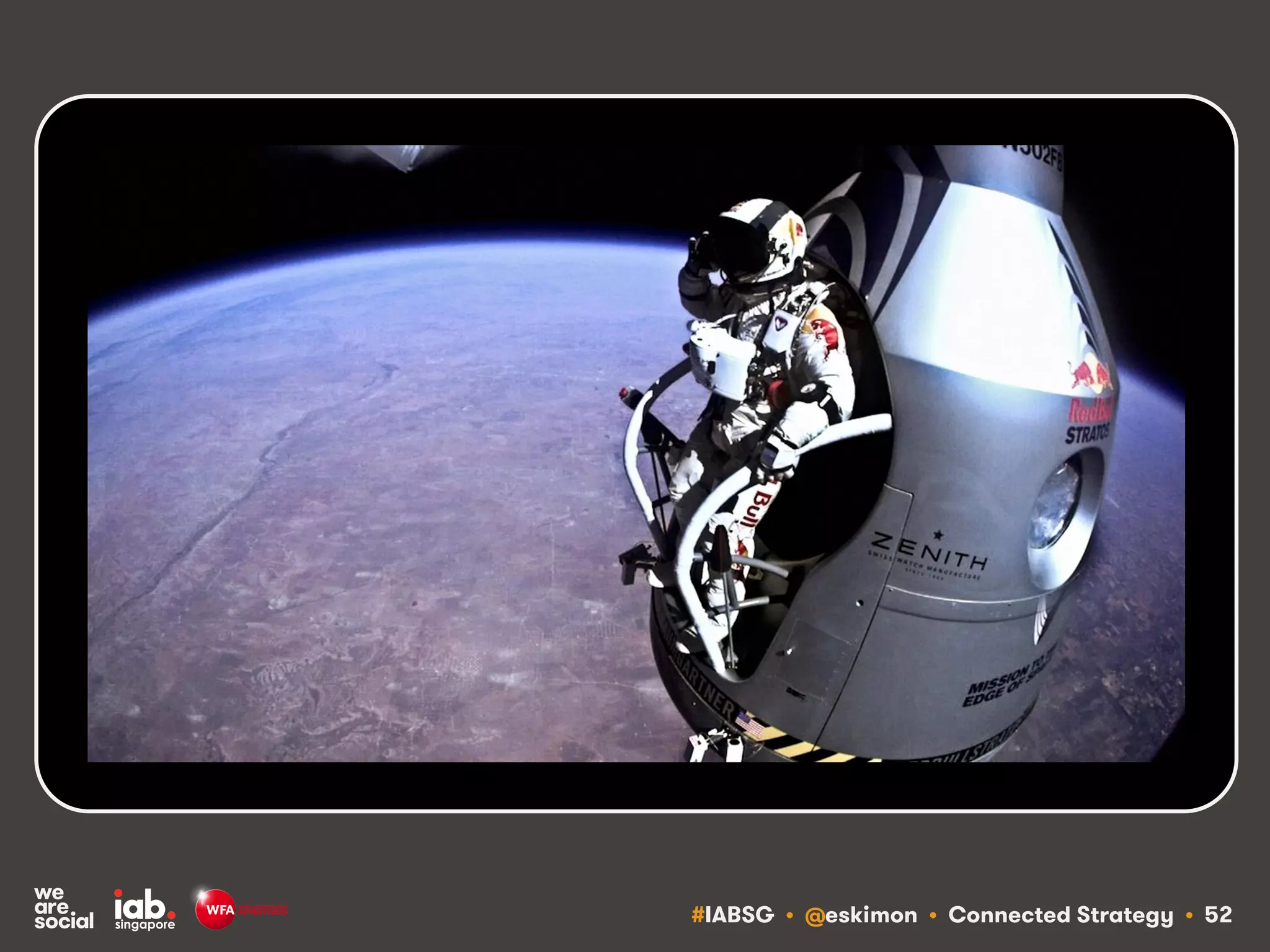 #IABSG • @eskimon • Connected Strategy • 54
HOW CAN YOU USE SOCIAL TO BRING
YOUR BRAND’S BIGGER PURPOSE TO LIFE?
 