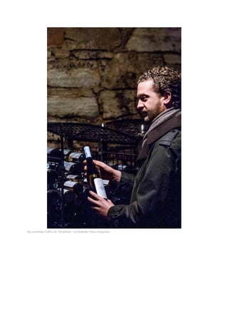 Ein vorsichtiger Griff in die “Schatzkiste” von Einkäufer Tobias Leimgruber
 