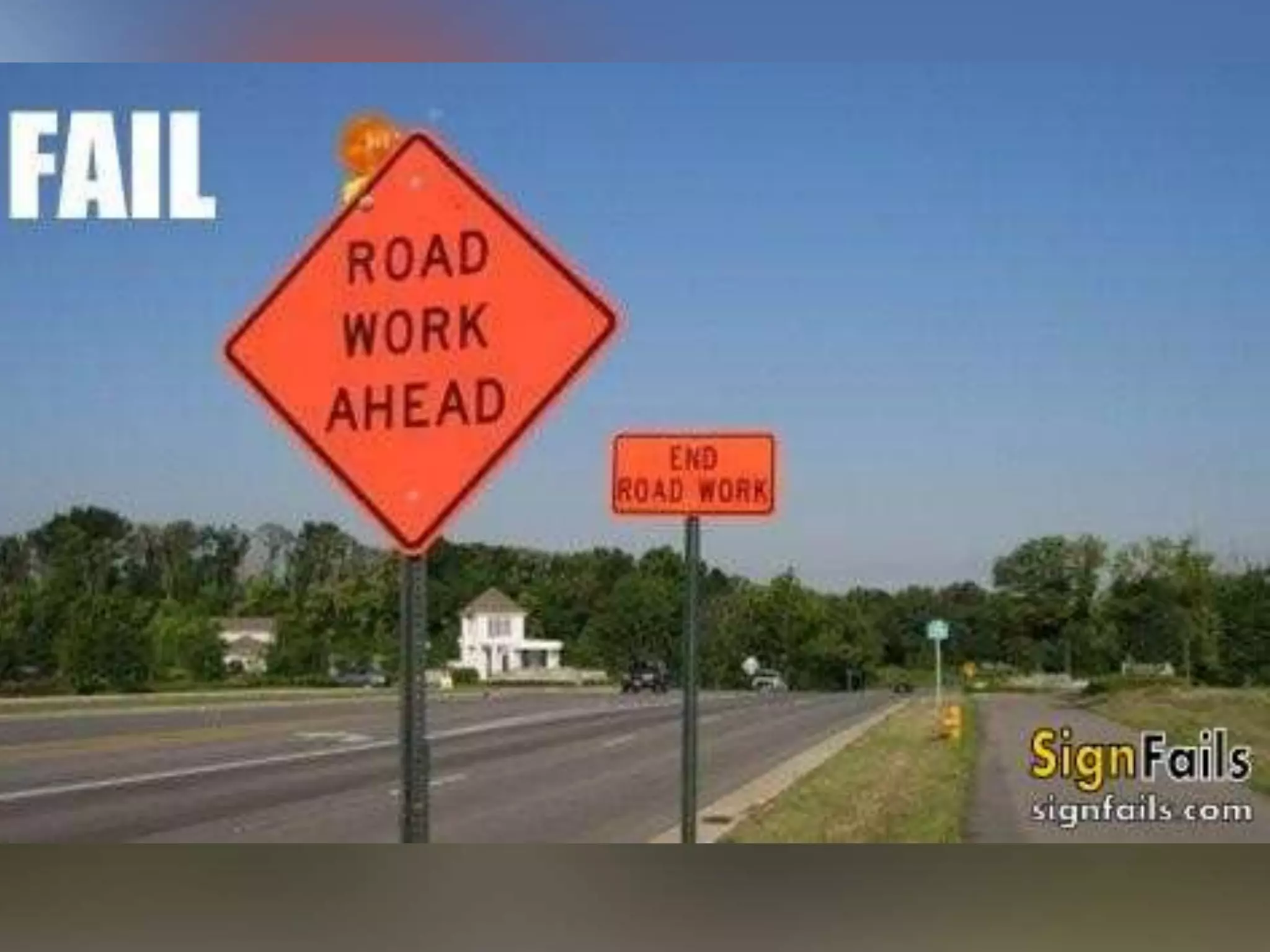 Re a l l i f e i s n ’ t s q u a r e - Road 
signs 
 