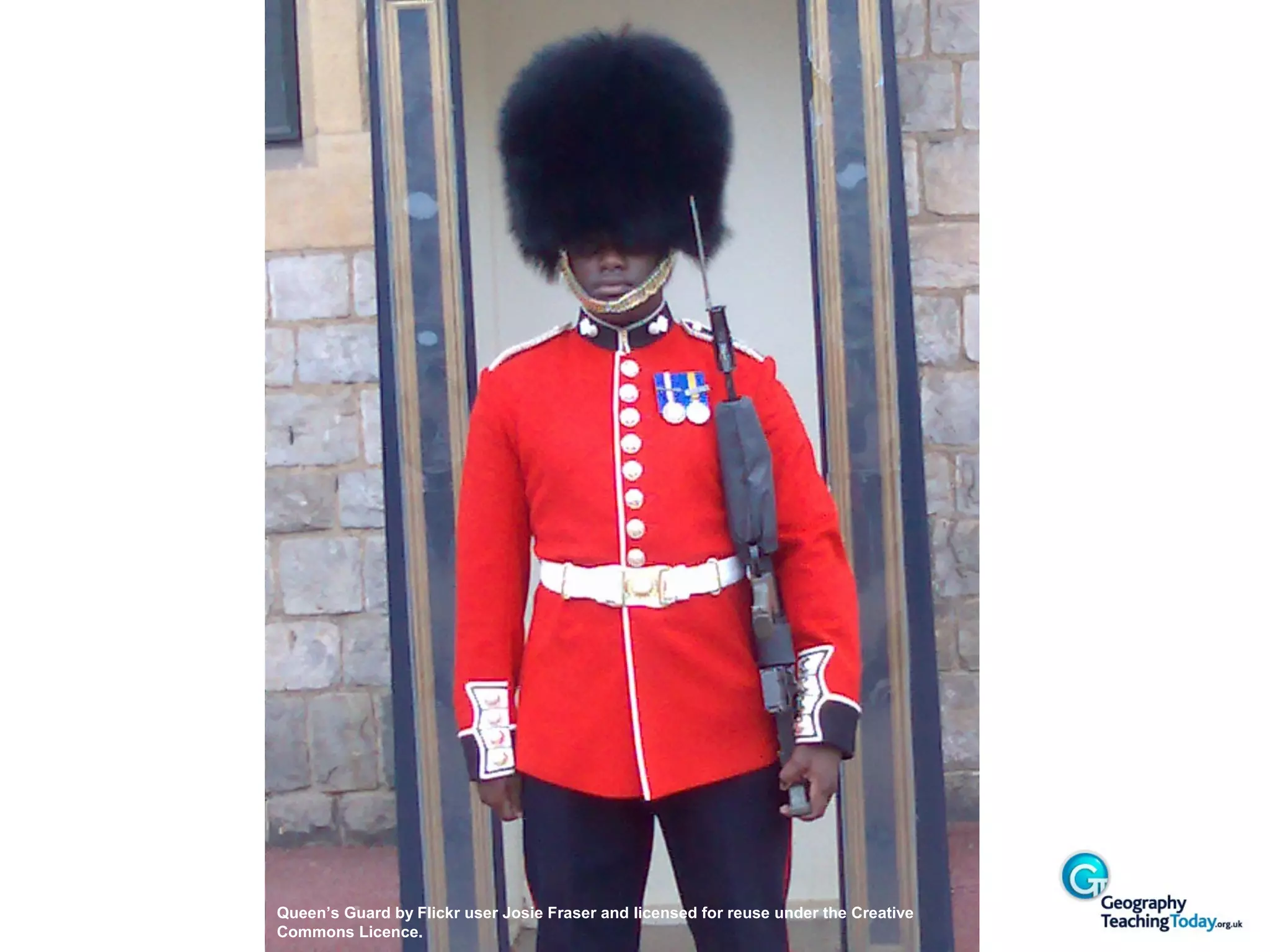 Queen’s Guard by Flickr user Josie Fraser and licensed for reuse under the Creative
Commons Licence.
 