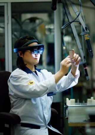 8 Ericsson  |  This is 5G
 