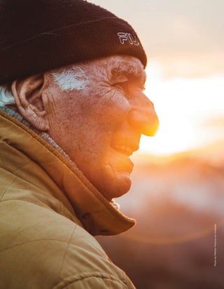 World Happiness Report 2022
12
Photo
by
Matteo
Vistocco
on
Unsplash
 