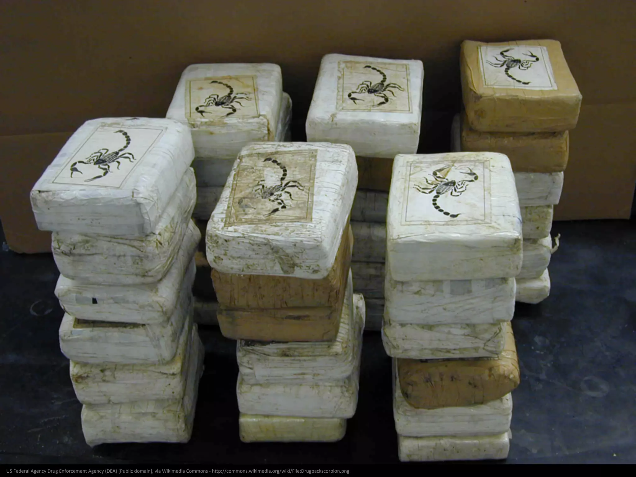 Steﬃ	
  Reichert,	
  from	
  Flickr	
  -­‐	
  hNps://www.ﬂickr.com/photos/steﬃreichert/4107432940	
  (crea<ve	
  commons	
  license:	
  hNps://crea<vecommons.org/licenses/by-­‐nc-­‐nd/2.0/	
  )	
  
 