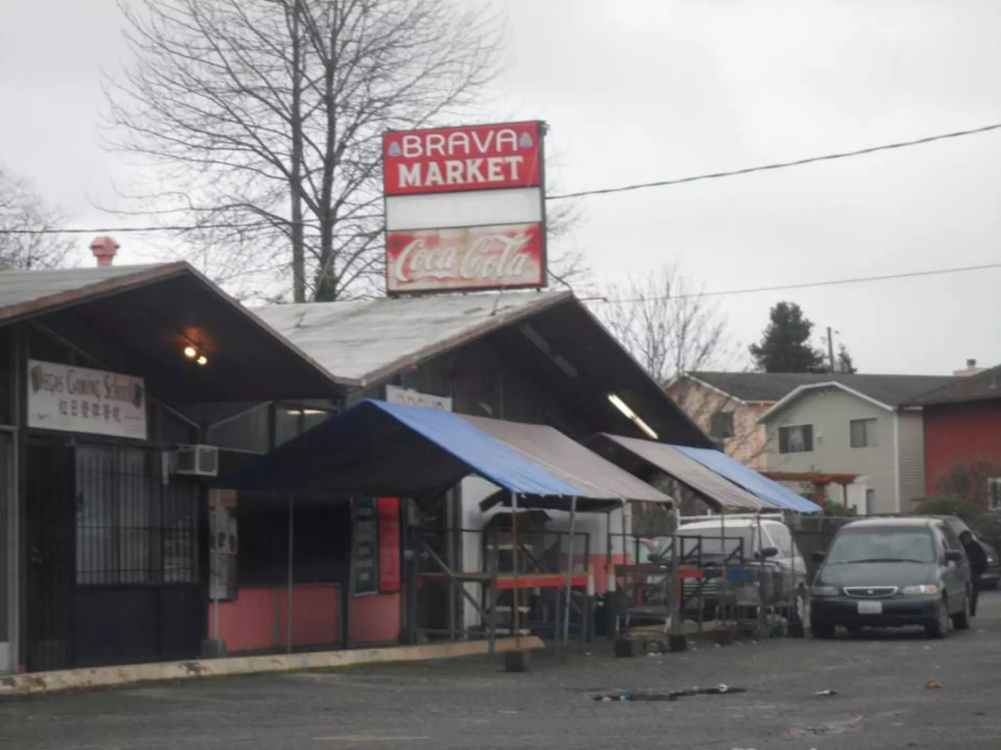 Many stores and restaurants.