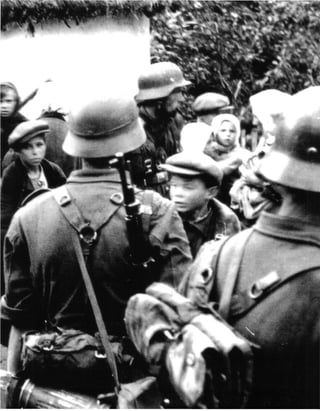 World.War.Ii.In.Photographs