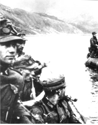 World.War.Ii.In.Photographs