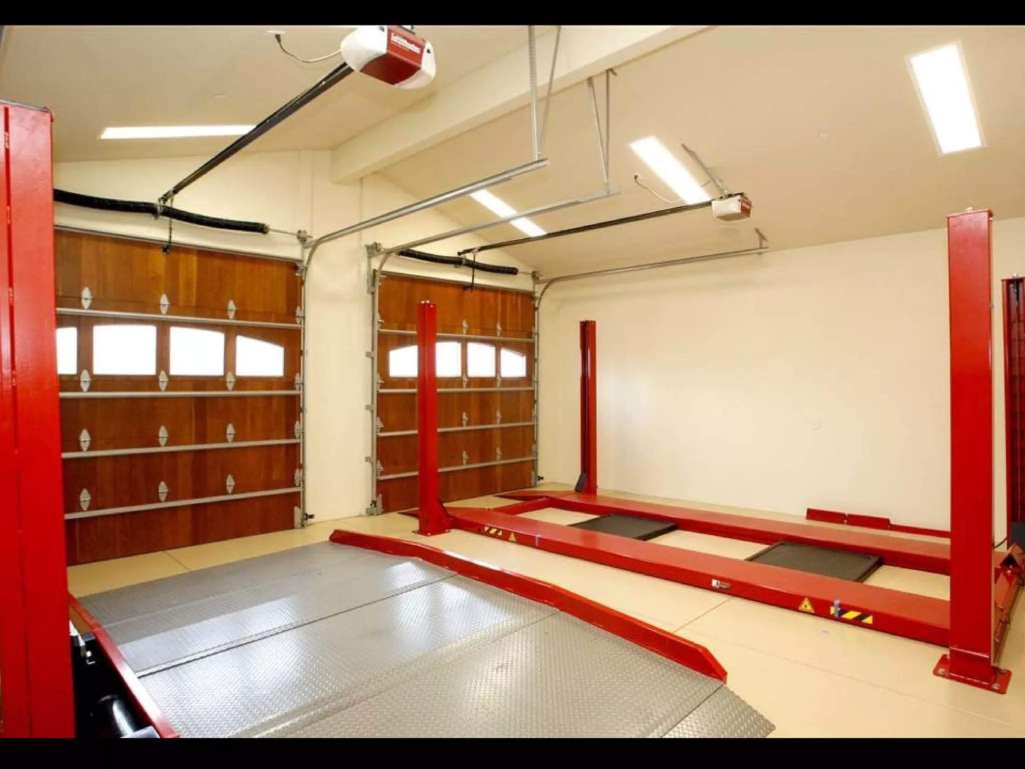 World's most beautiful garages | PPT