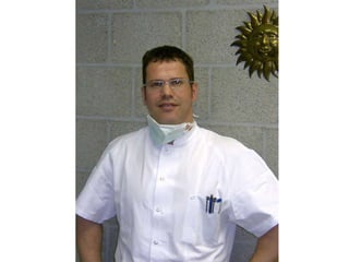 Nach der  Untersuchung  beraten wir Sie  gerne über  die Behandlungs-möglichkeiten. 