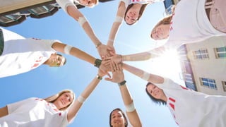 UNTERSTÜTZT VON FOLGENDEN PARTNERN
 