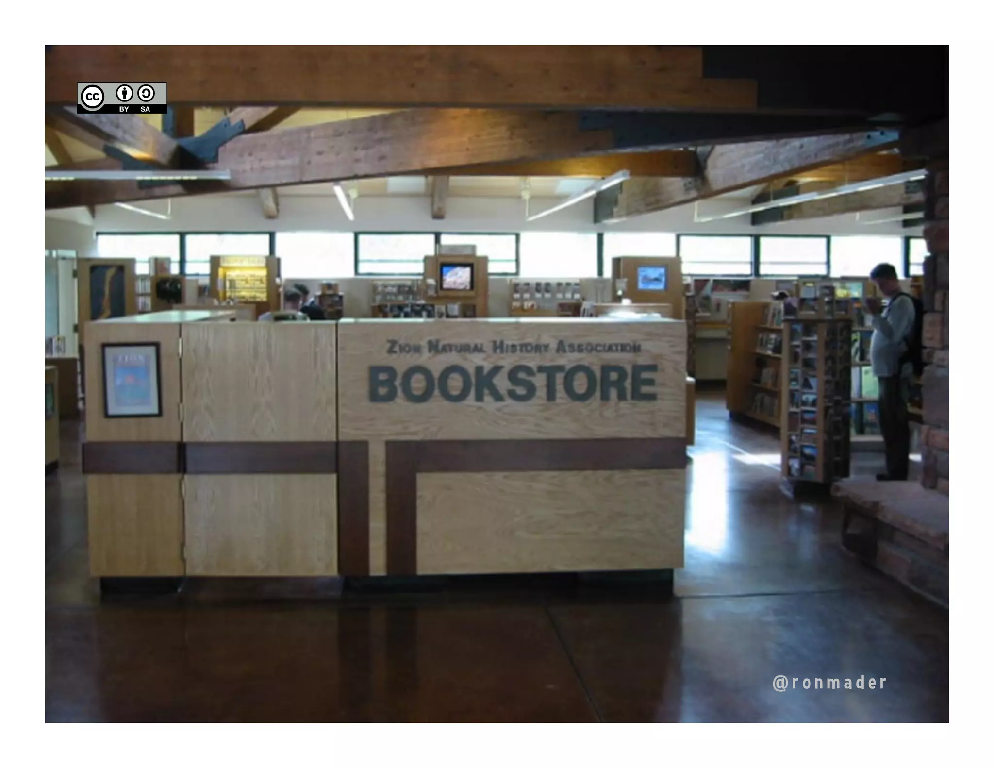 In 1909, U.S. President William
Howard Taft named the area the
Mukuntuweap National Monument. In
1918, the acting director of the newly
created National Park Service changed
the park's name to Zion and on
November 19, 1919 the United States
Congress established the monument
as Zion National Park.
 